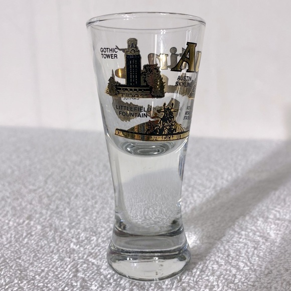 Vintage Clear Glass Austin Souvenir Shot Glass - Picture 5 of 8